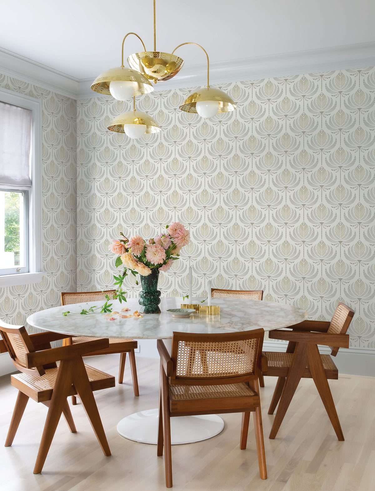 4198-27832-peel-and-stick-wallpaper-room-scene