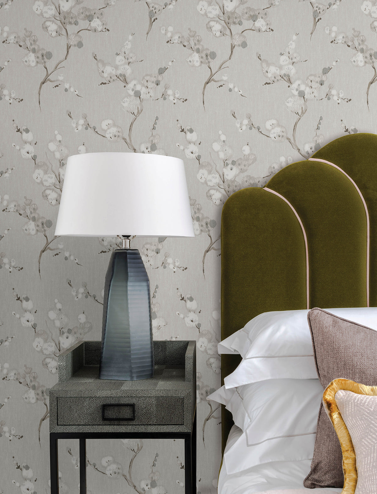 4198-27842-peel-and-stick-wallpaper-room-scene