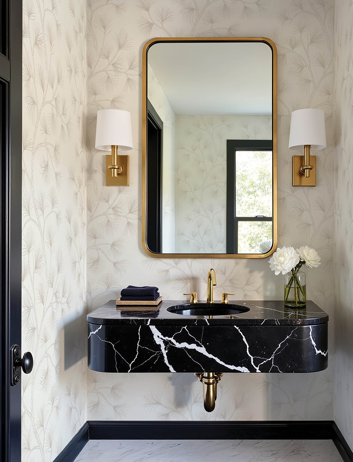 4198-83480-peel-and-stick-wallpaper-room-scene