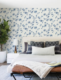 4199-24481-peel-and-stick-wallpaper-room-scene-detail-closeup