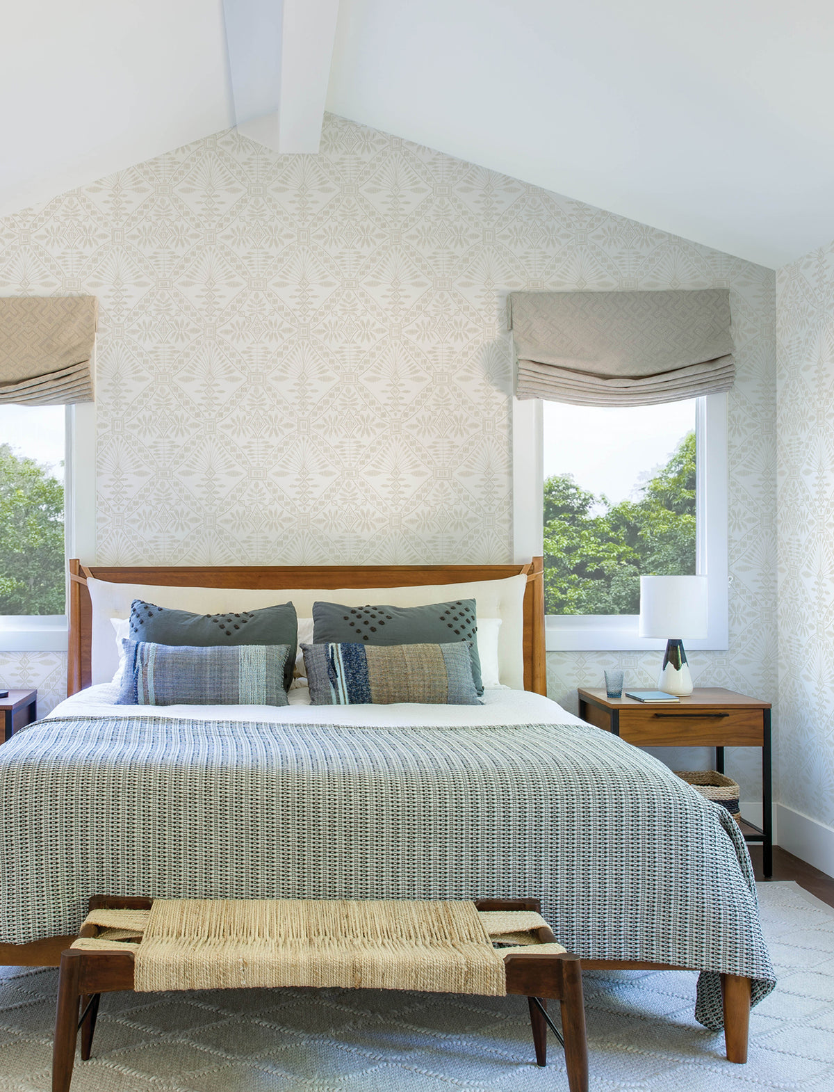 4199-27776-peel-and-stick-wallpaper-room-scene