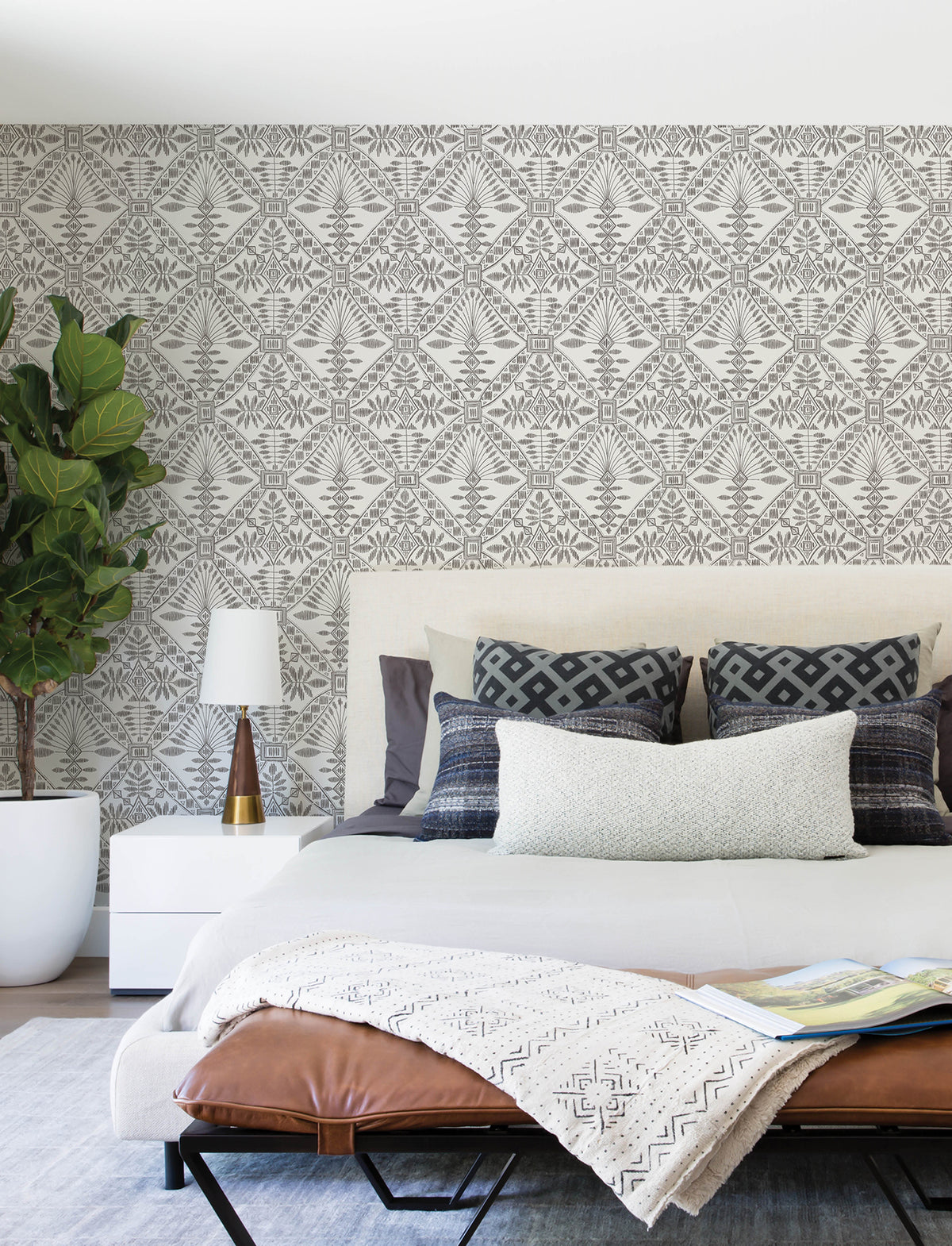 4199-27777-peel-and-stick-wallpaper-room-scene-detail-closeup