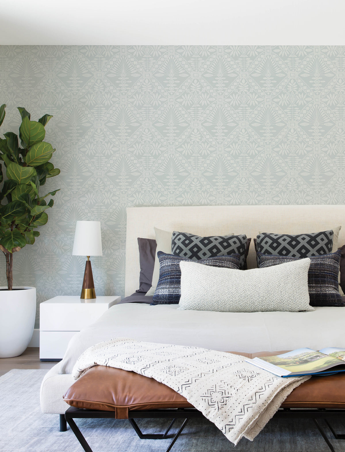 4199-27778-peel-and-stick-wallpaper-room-scene-detail-closeup