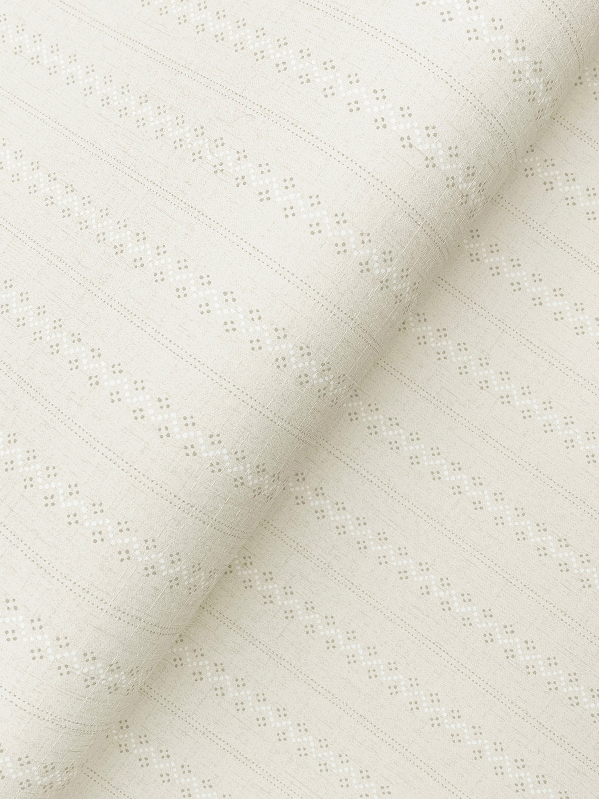 4199-27782-peel-and-stick-wallpaper-detail-closeup