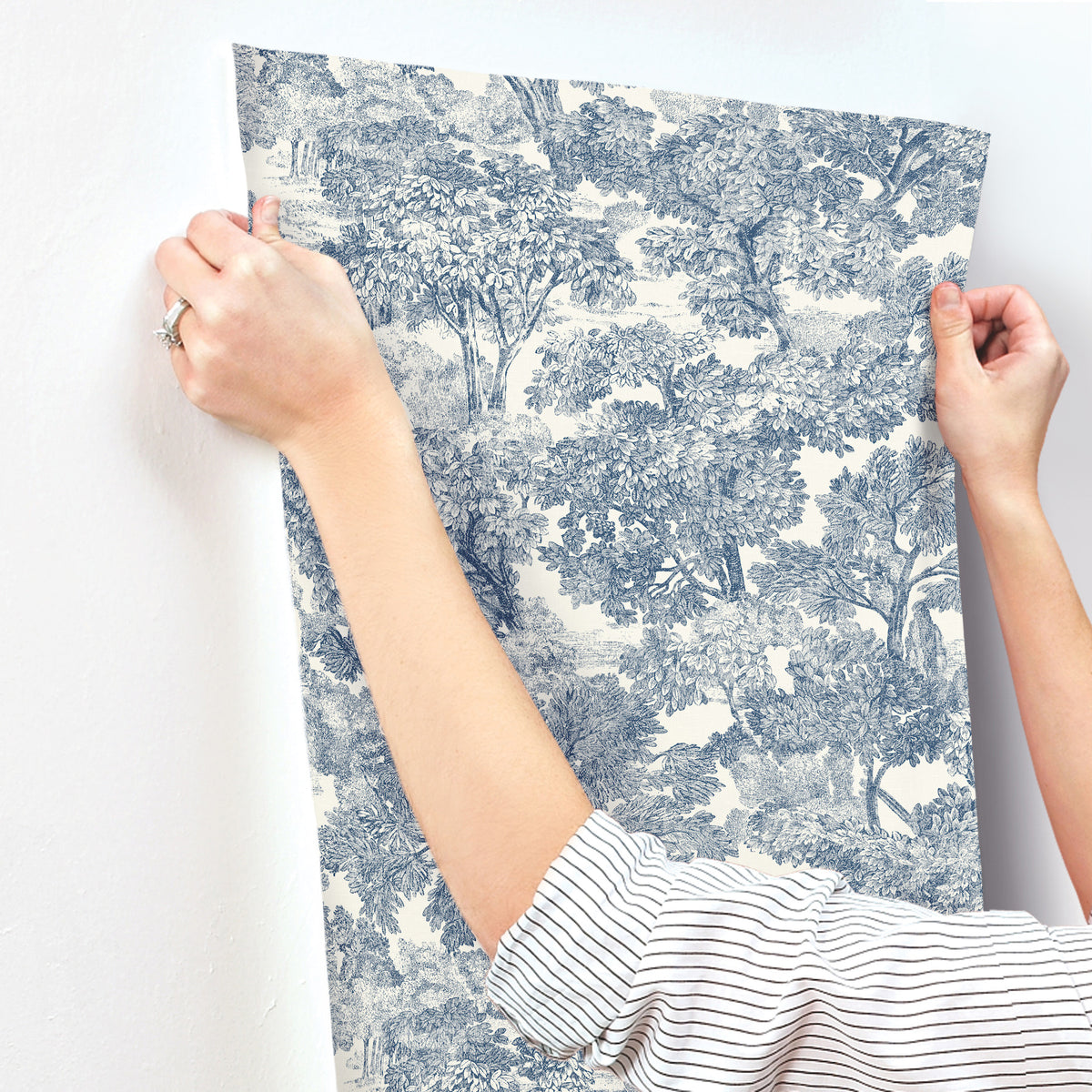 4199-72559-peel-and-stick-wallpaper-stick-application-step