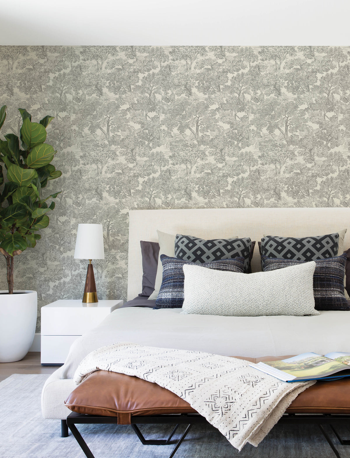 4199-72560-peel-and-stick-wallpaper-room-scene-detail-closeup