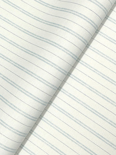 4199-83426-peel-and-stick-wallpaper-detail-closeup