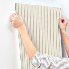 4199-83429-peel-and-stick-wallpaper-stick-application-step
