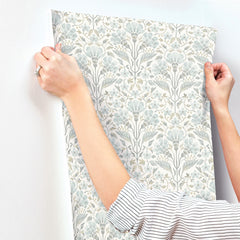 4199-83704-peel-and-stick-wallpaper-stick-application-step