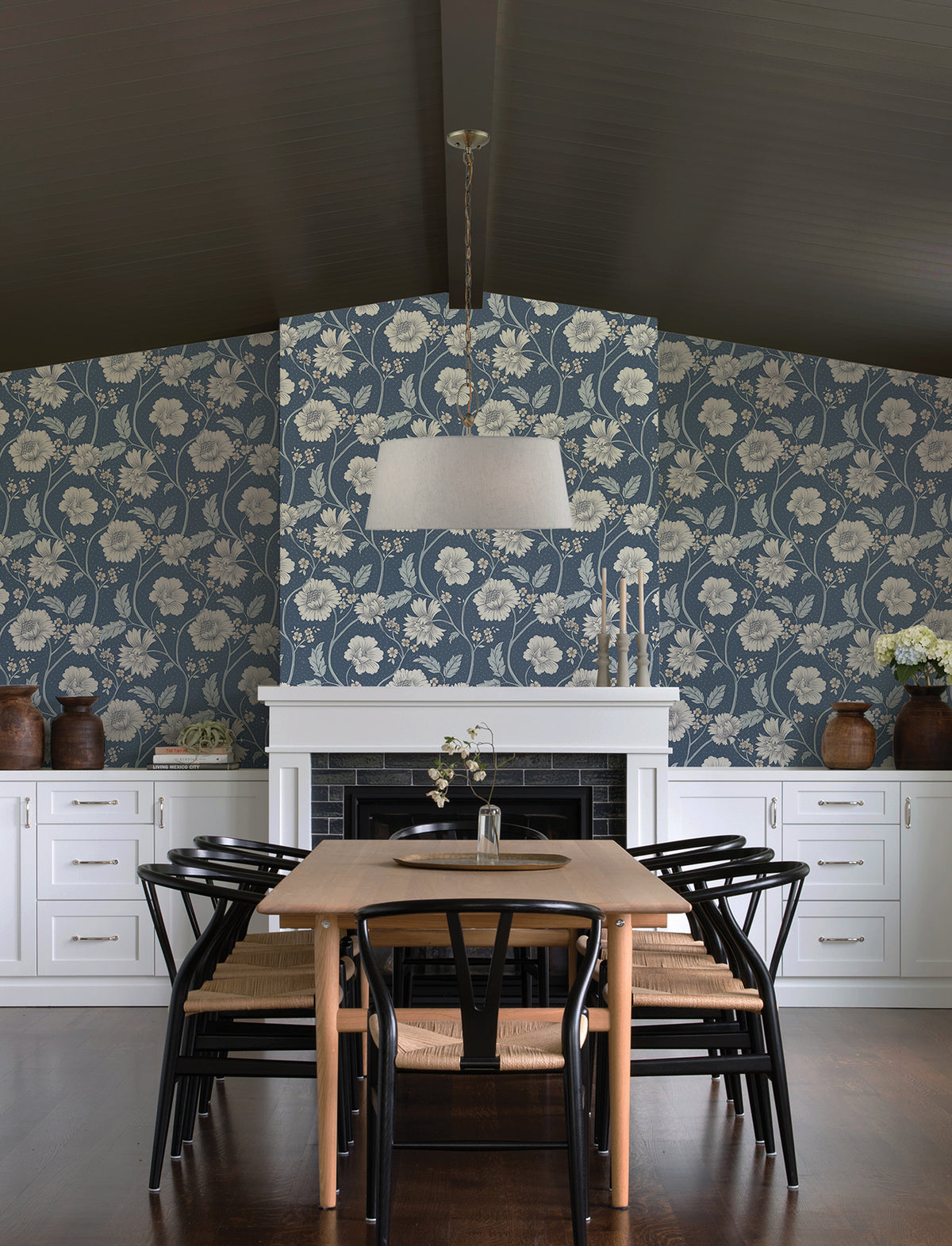 4199-83710-peel-and-stick-wallpaper-room-scene