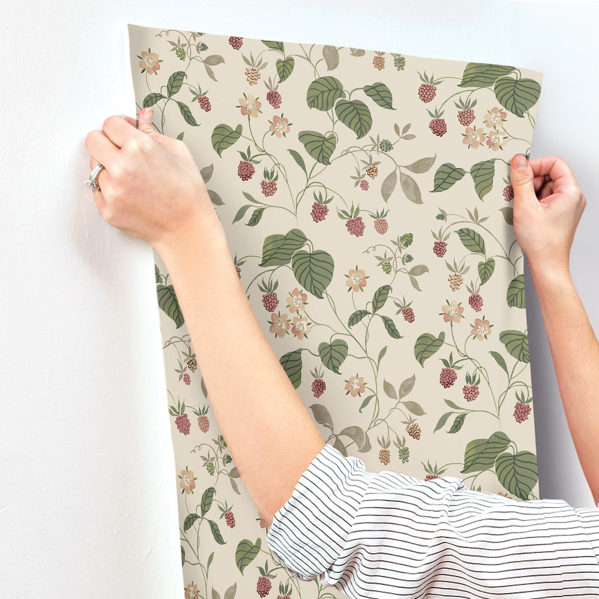 4199-83717-peel-and-stick-wallpaper-stick-application-step