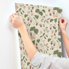 4199-83717-peel-and-stick-wallpaper-stick-application-step