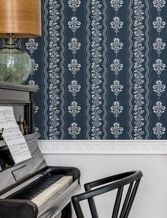 4199-83721-peel-and-stick-wallpaper-room-scene-additional-view