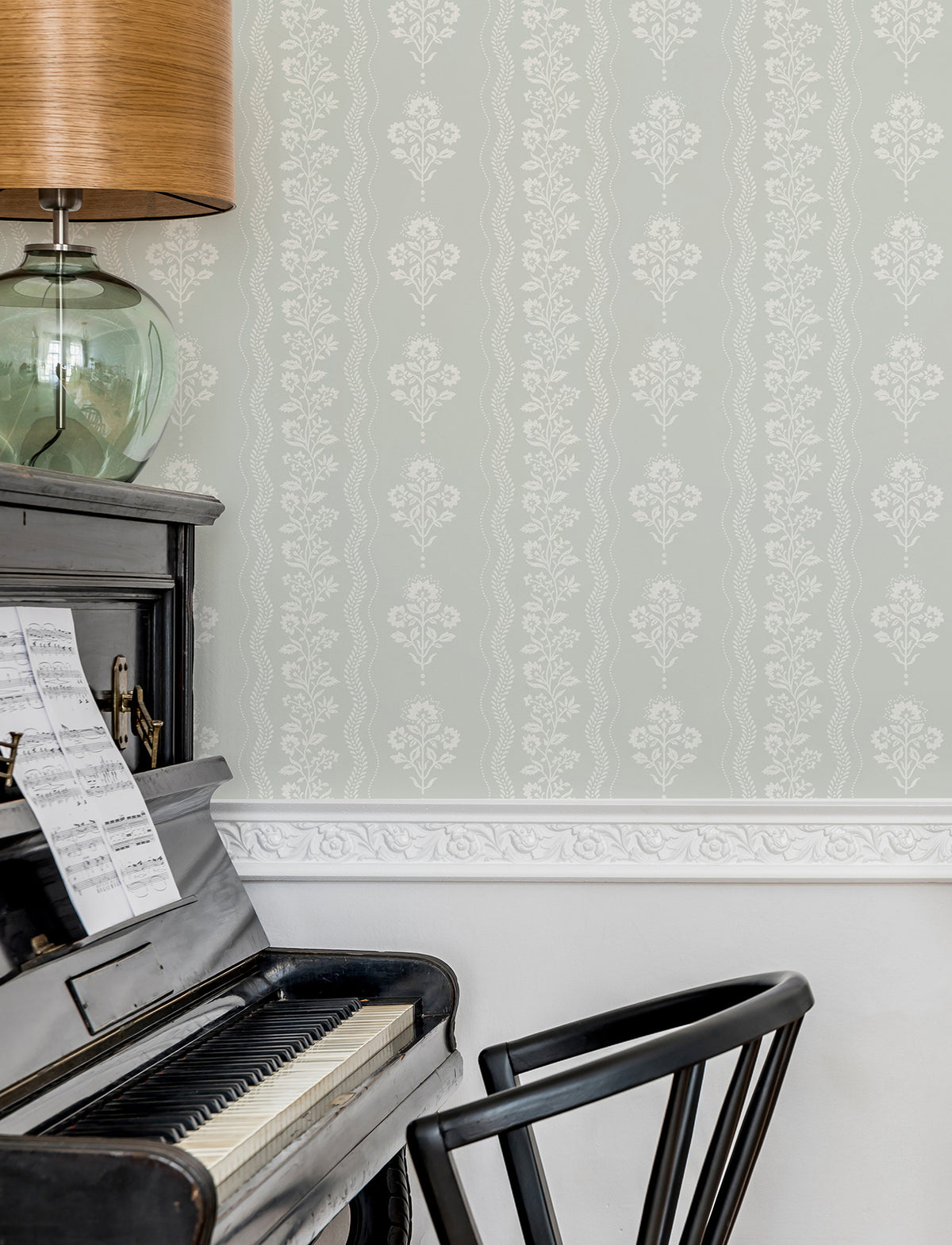 4199-83722-peel-and-stick-wallpaper-room-scene-additional-view