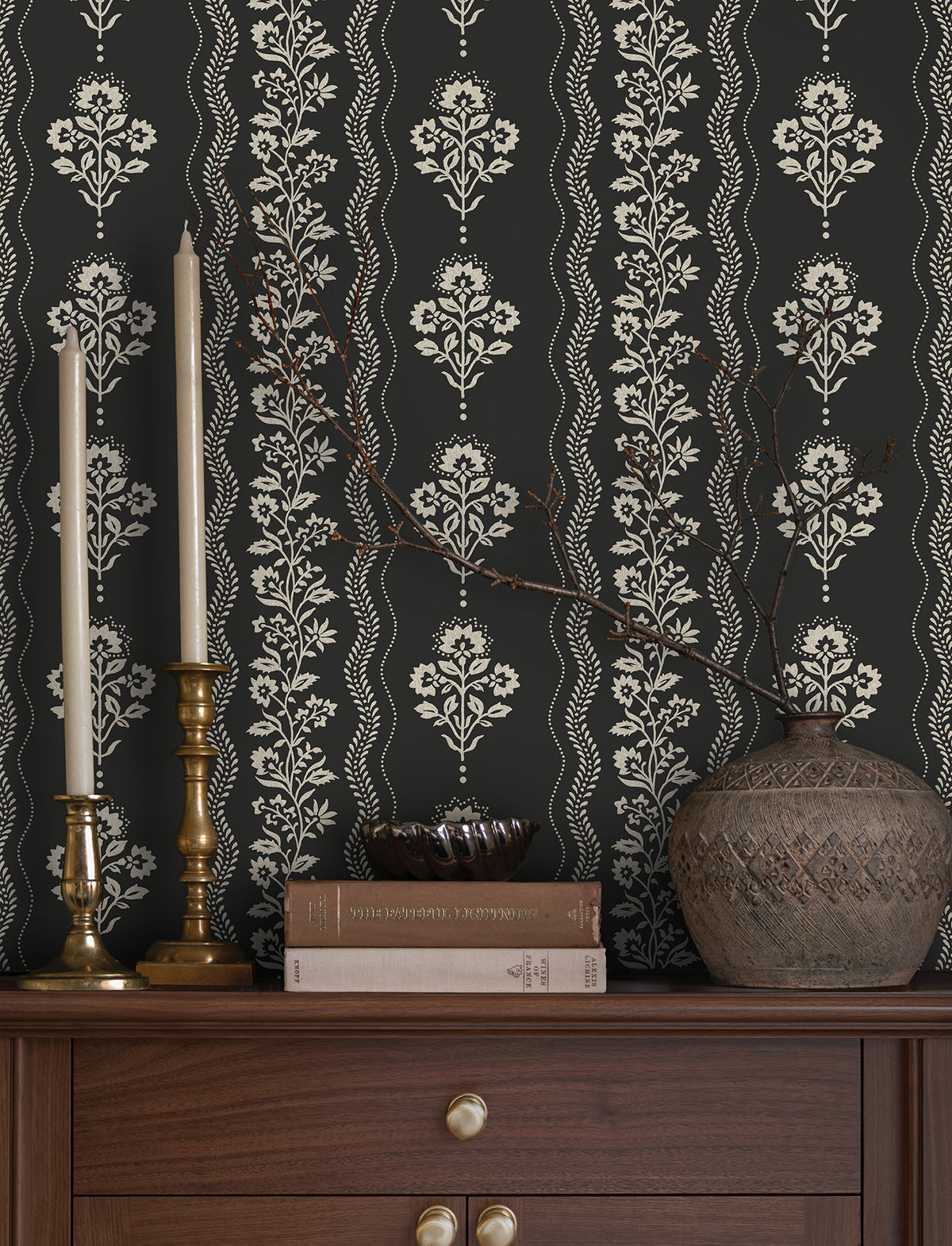4199-83724-peel-and-stick-wallpaper-room-scene