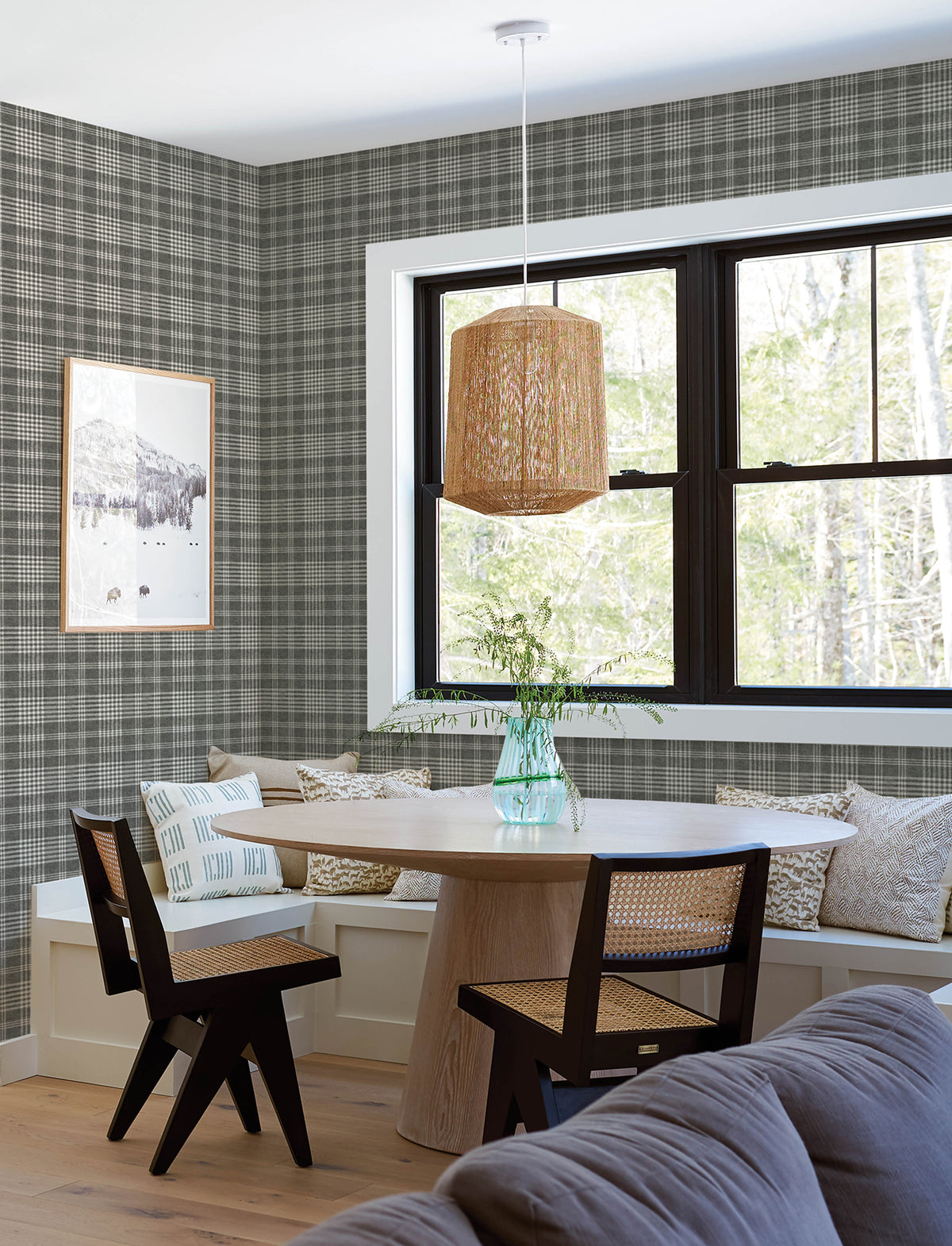 4199-83734-peel-and-stick-wallpaper-room-scene