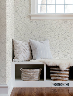 4199-83739-peel-and-stick-wallpaper-room-scene