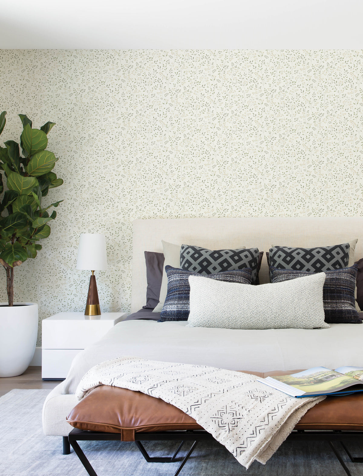 4199-83741-peel-and-stick-wallpaper-room-scene-detail-closeup