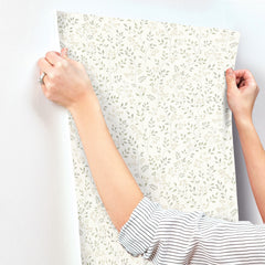 4199-83741-peel-and-stick-wallpaper-stick-application-step