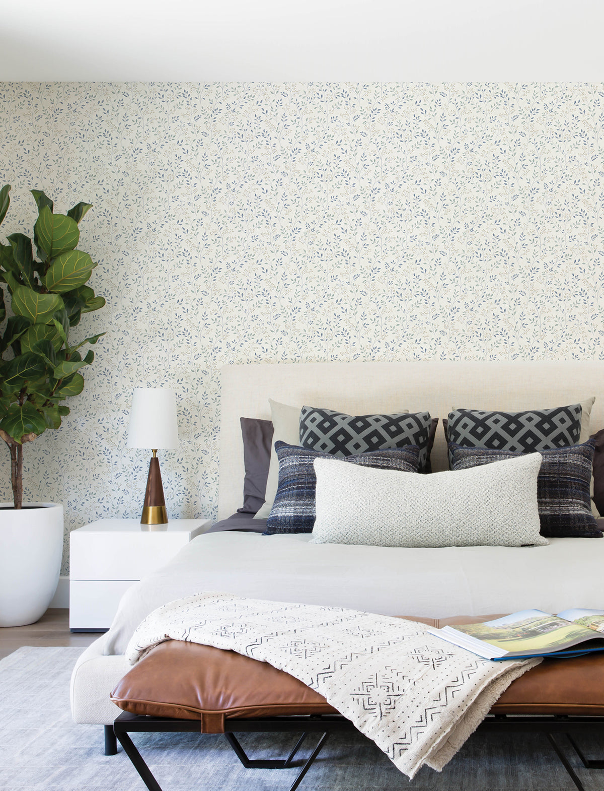 4199-83742-peel-and-stick-wallpaper-room-scene-detail-closeup