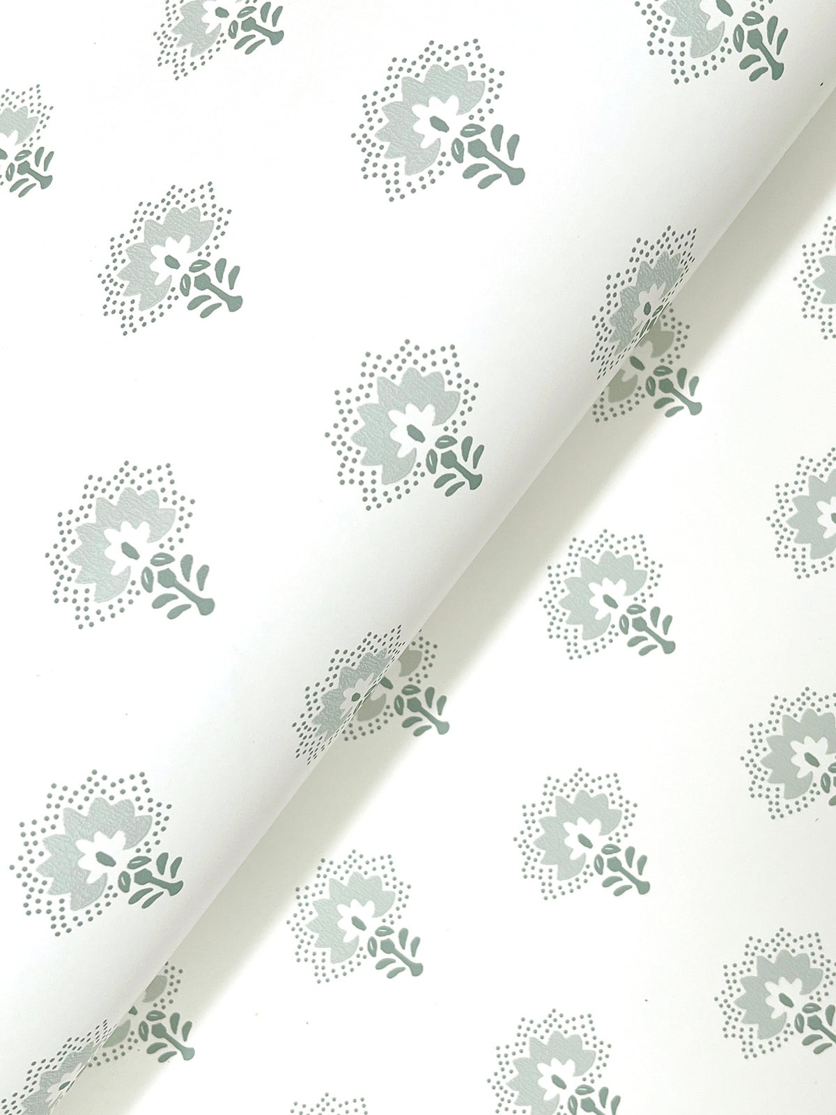 4199-83752-peel-and-stick-wallpaper-detail-closeup