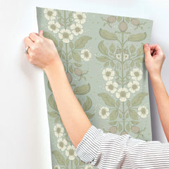 4201-48011-peel-and-stick-wallpaper-stick-application-step