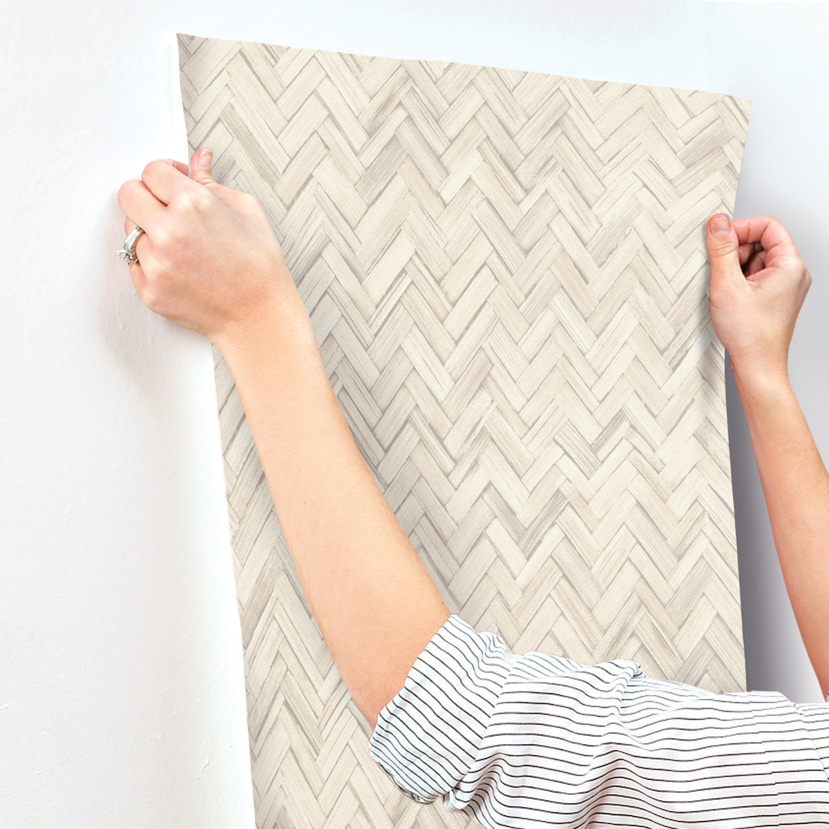 4202-410372-peel-and-stick-wallpaper-stick-application-step