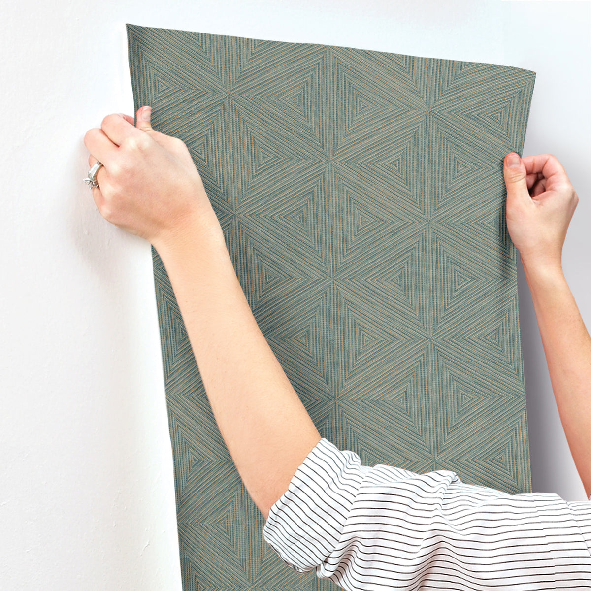 4202-571271-peel-and-stick-wallpaper-stick-application-step