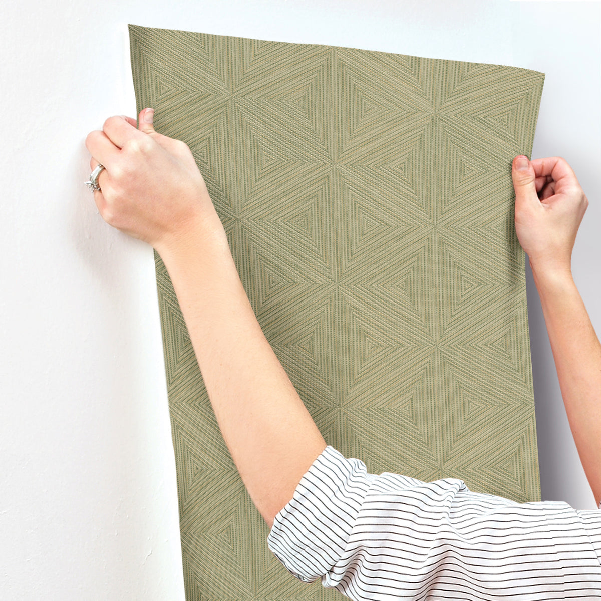 4202-571288-peel-and-stick-wallpaper-stick-application-step