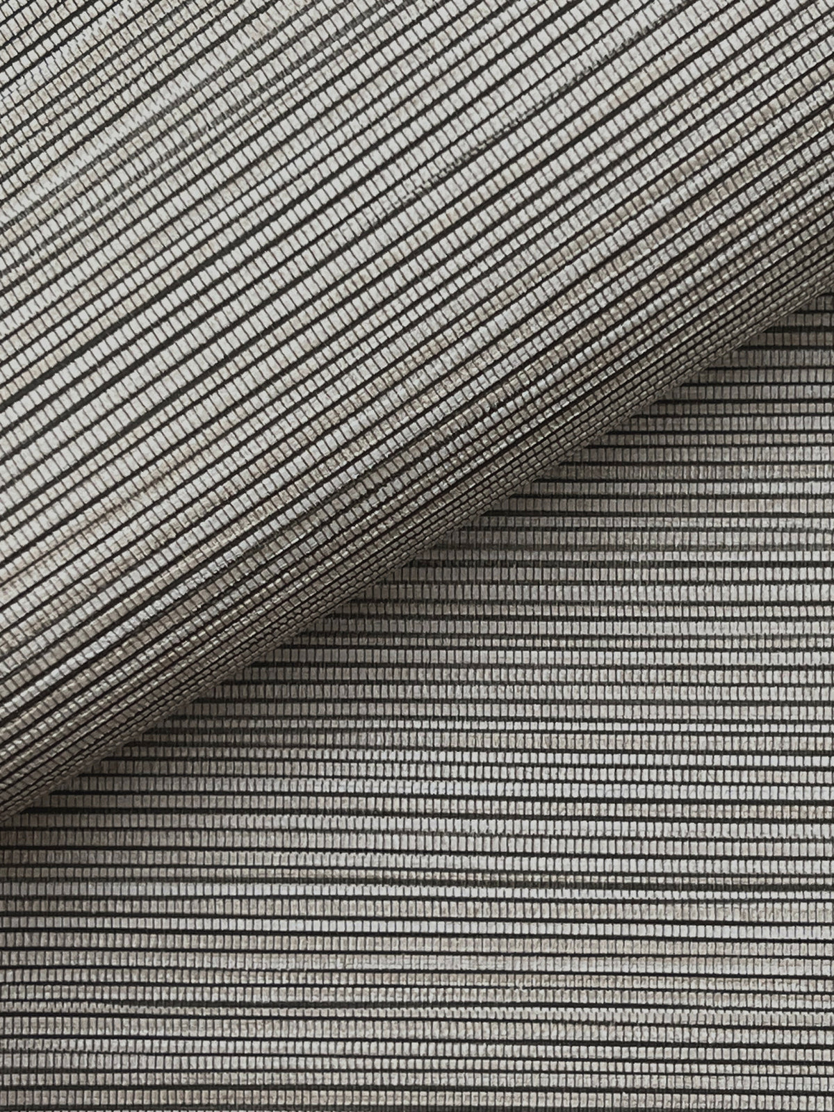 4207-5438-peel-and-stick-wallpaper-detail-closeup
