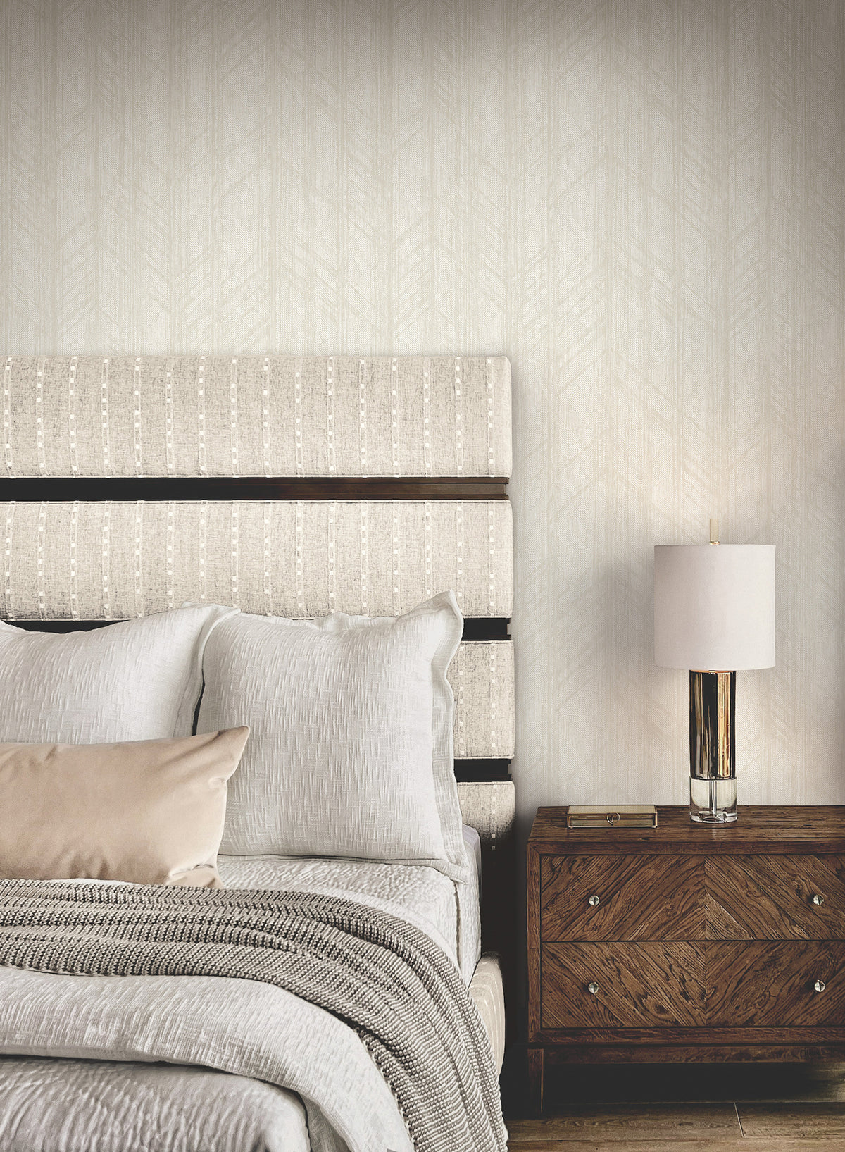 4211-83522-peel-and-stick-wallpaper-room-scene
