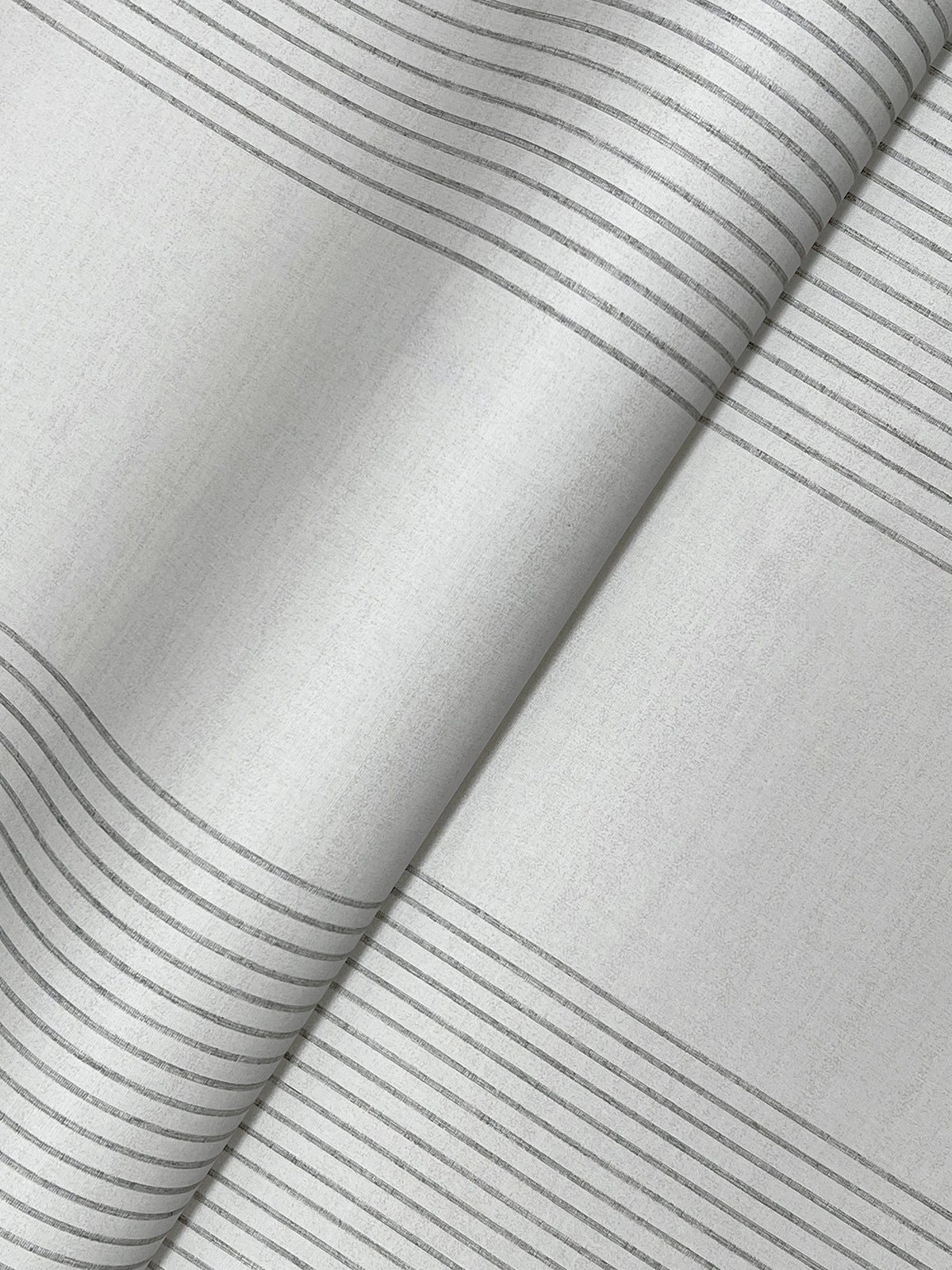 4211-83527-peel-and-stick-wallpaper-detail-closeup