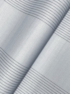 4211-83528-peel-and-stick-wallpaper-detail-closeup