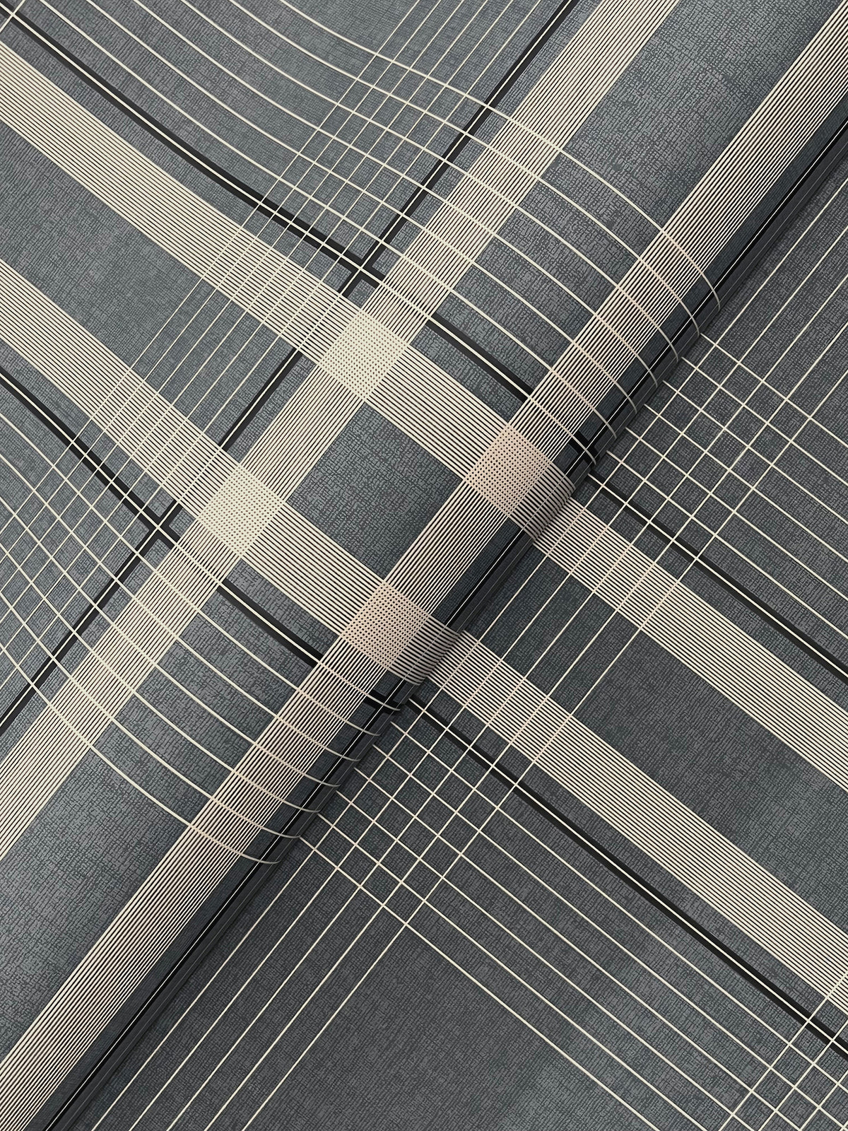 4211-83565-peel-and-stick-wallpaper-detail-closeup