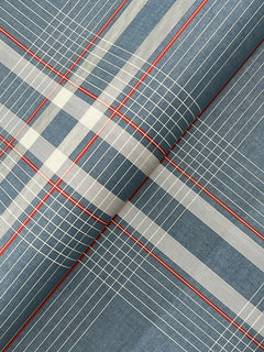 4211-83567-peel-and-stick-wallpaper-detail-closeup