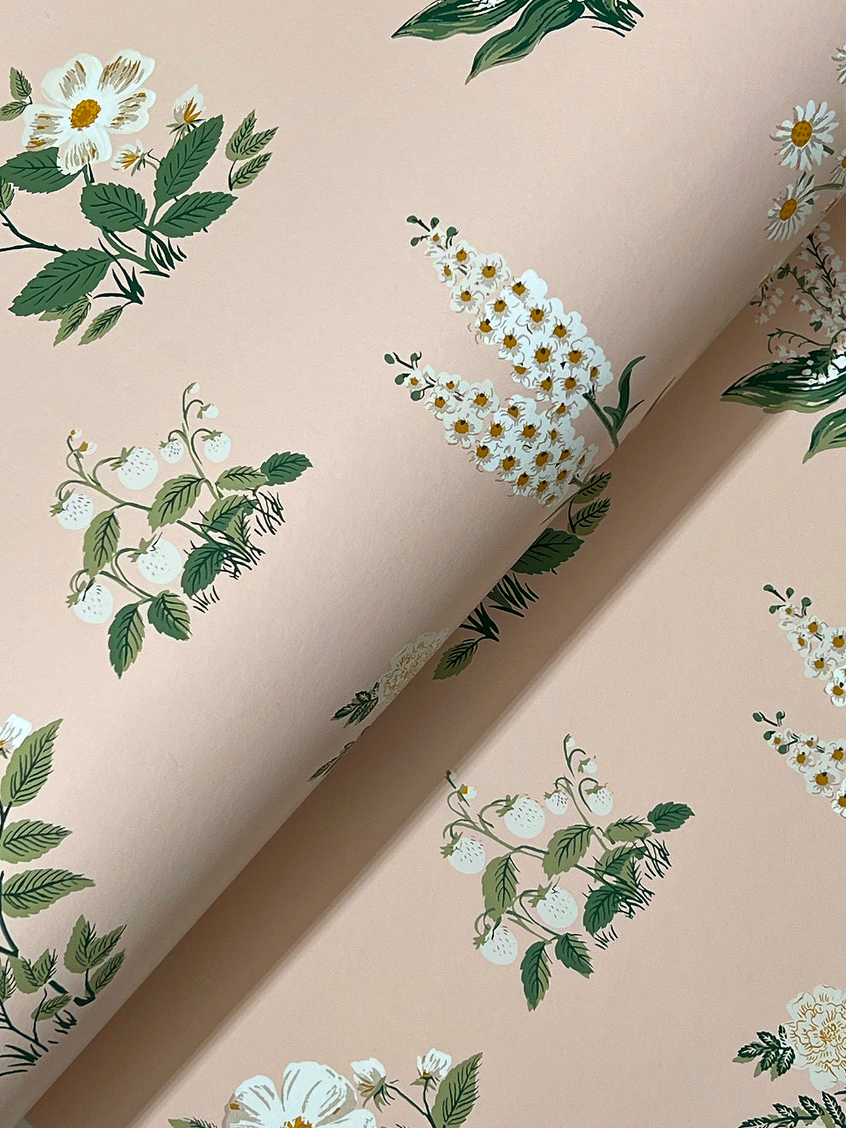 4212-84372-peel-and-stick-wallpaper-detail-closeup