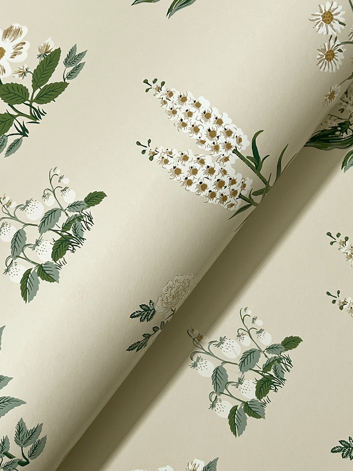 4212-84374-peel-and-stick-wallpaper-detail-closeup