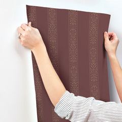 4212-84395-peel-and-stick-wallpaper-stick-application-step