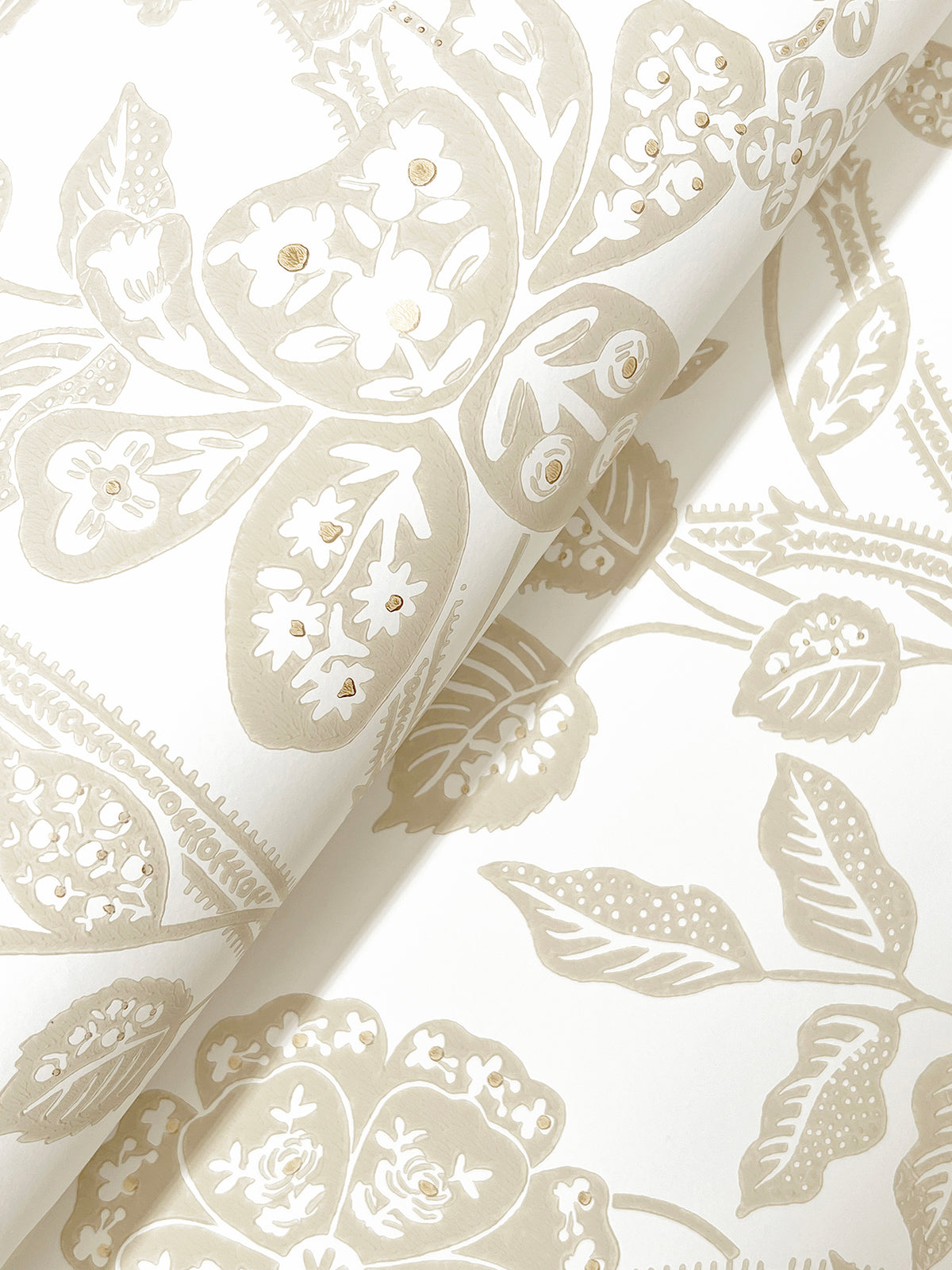 4212-84402-peel-and-stick-wallpaper-detail-closeup