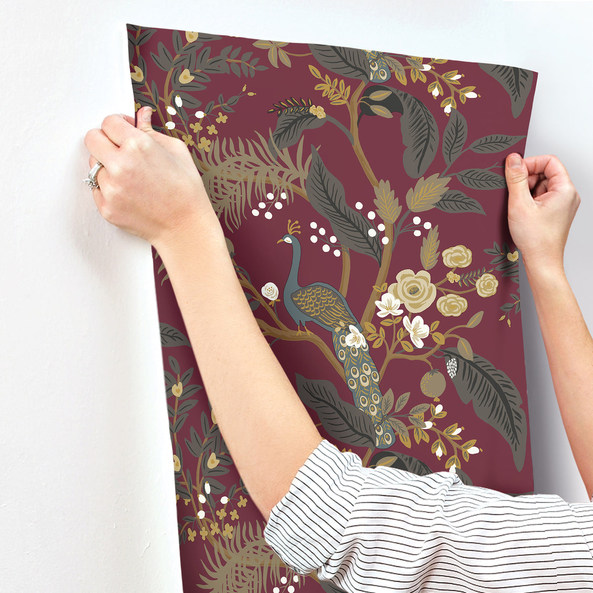 4212-84425-peel-and-stick-wallpaper-stick-application-step