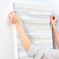 AG2010-peel-and-stick-wallpaper-stick-application-step
