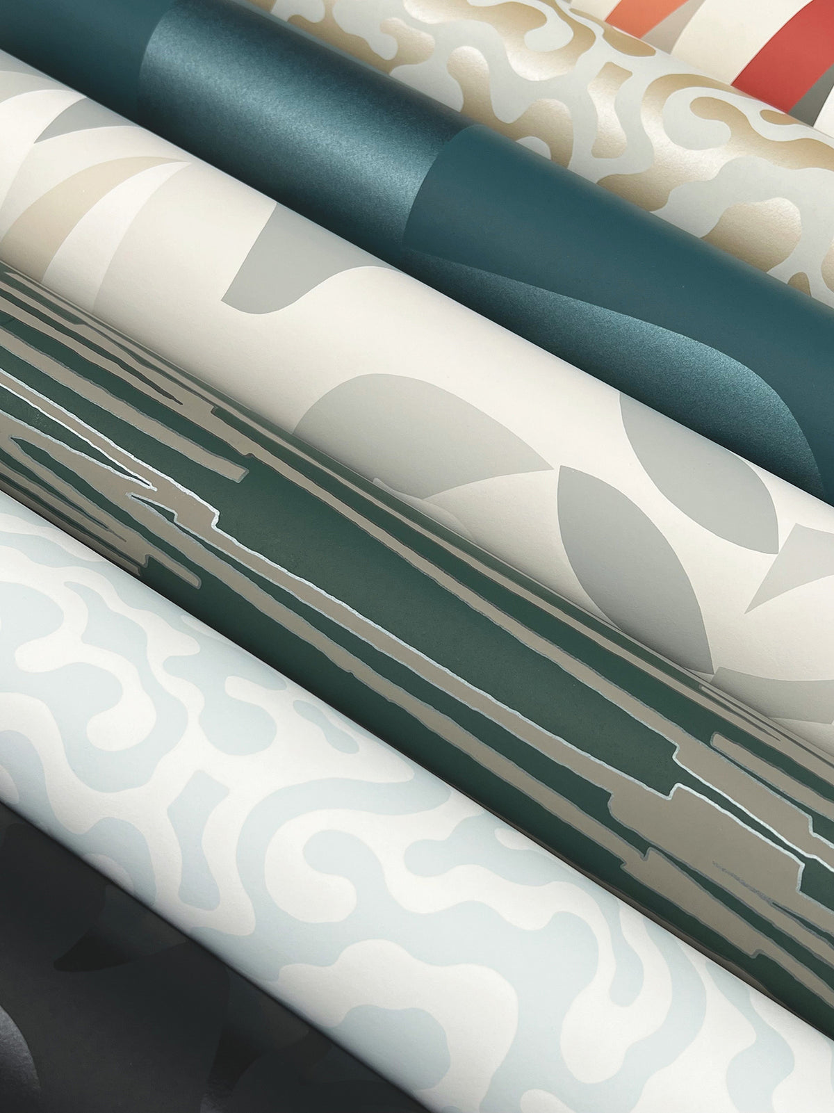 AG2062-peel-and-stick-wallpaper-detail-closeup