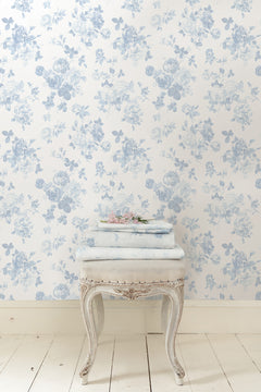 AST4102-peel-and-stick-wallpaper-room-scene