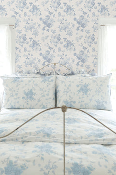 AST4102-peel-and-stick-wallpaper-room-scene-additional-view