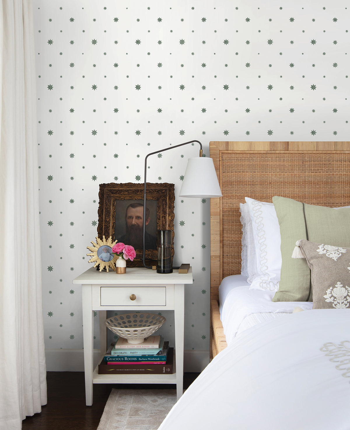 AST4352-peel-and-stick-wallpaper-room-scene-detail-closeup