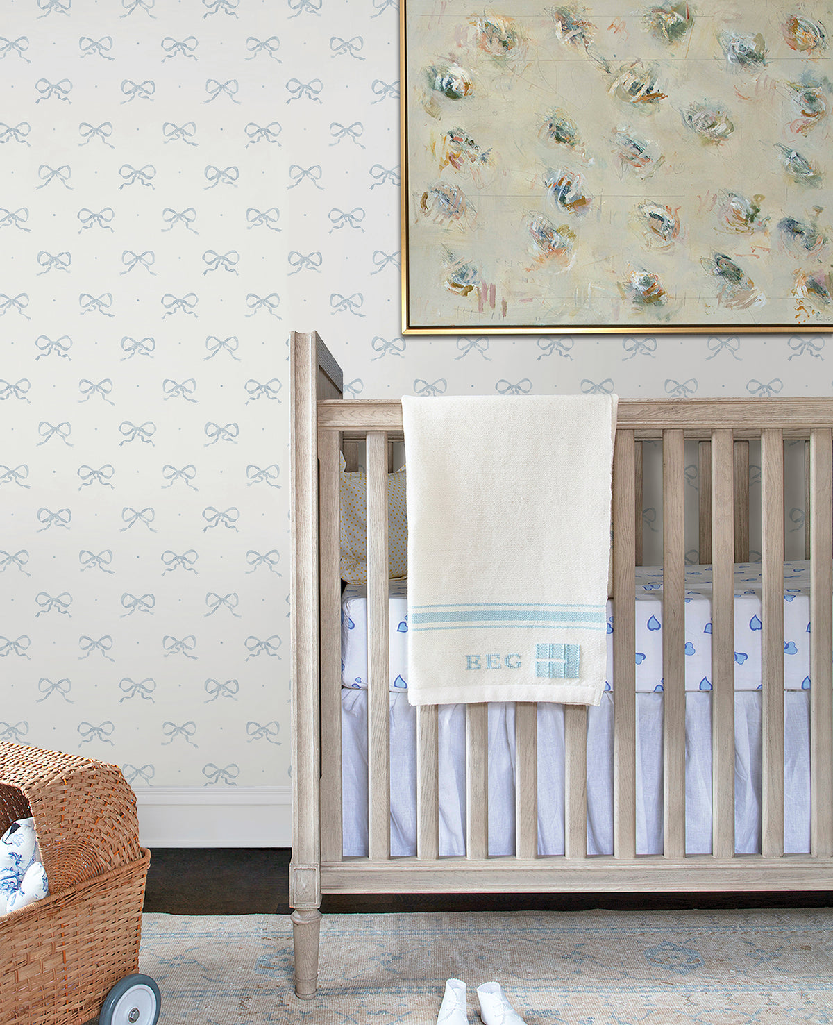 AST4356-peel-and-stick-wallpaper-room-scene-detail-closeup