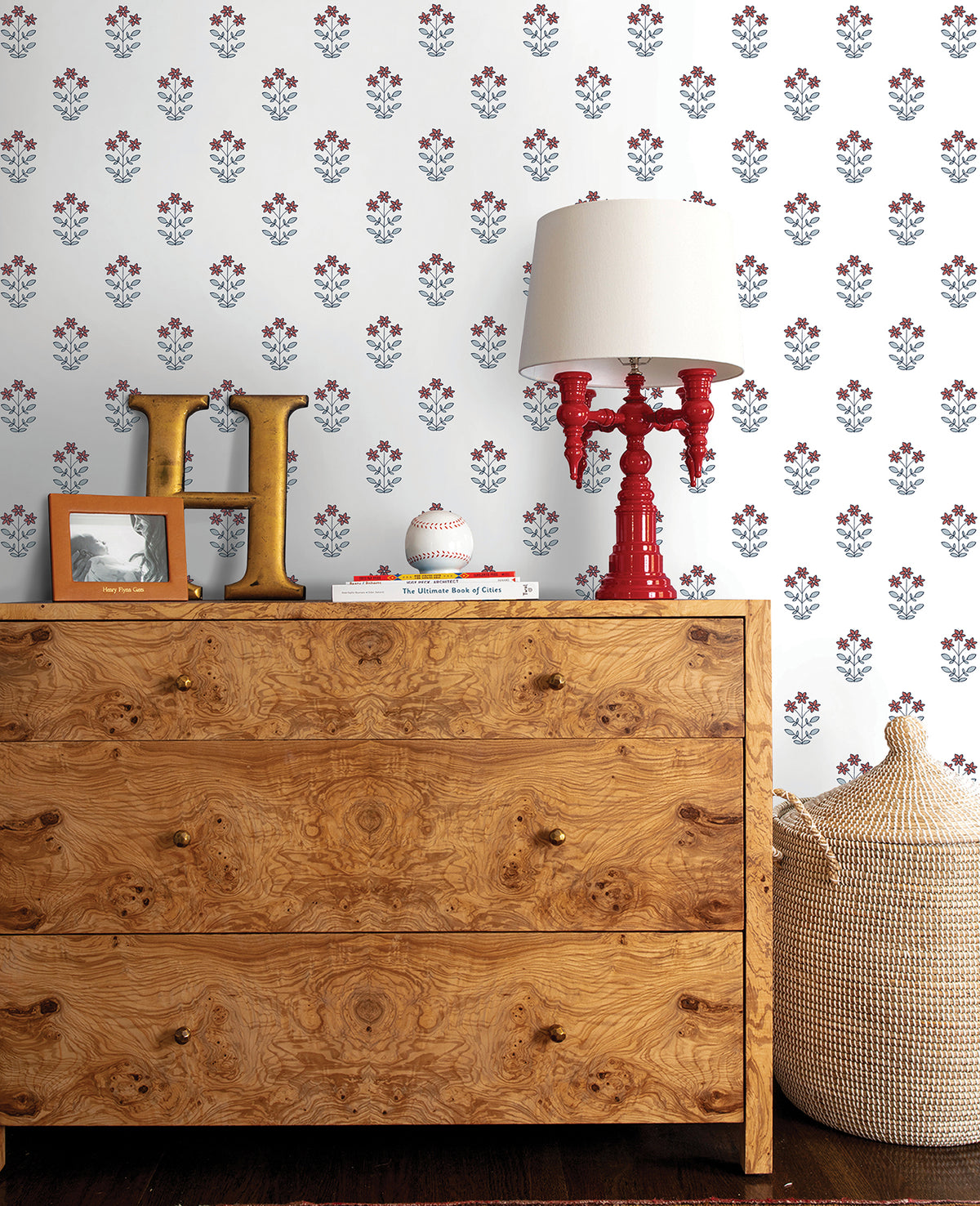 AST4361-peel-and-stick-wallpaper-room-scene