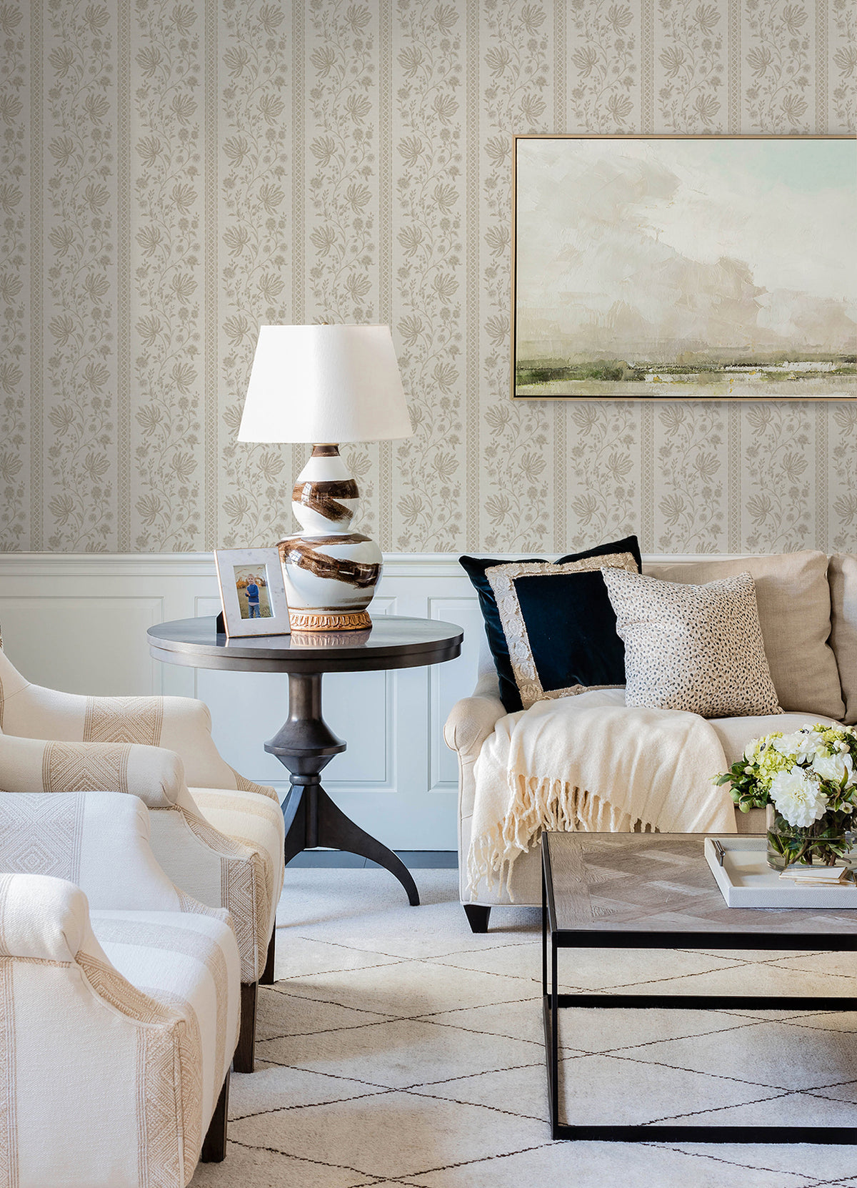 AST6350-peel-and-stick-wallpaper-room-scene
