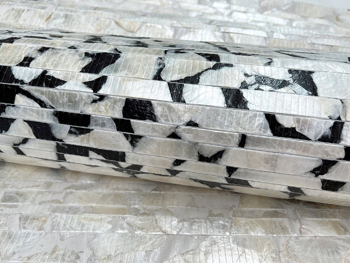 CC1202-peel-and-stick-wallpaper-detail-closeup-2