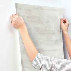 CC1223-peel-and-stick-wallpaper-stick-application-step